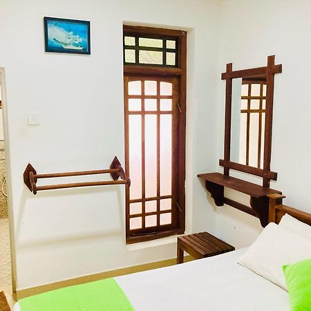 Leonine Villa Yala Tissamaharama Bagian luar foto